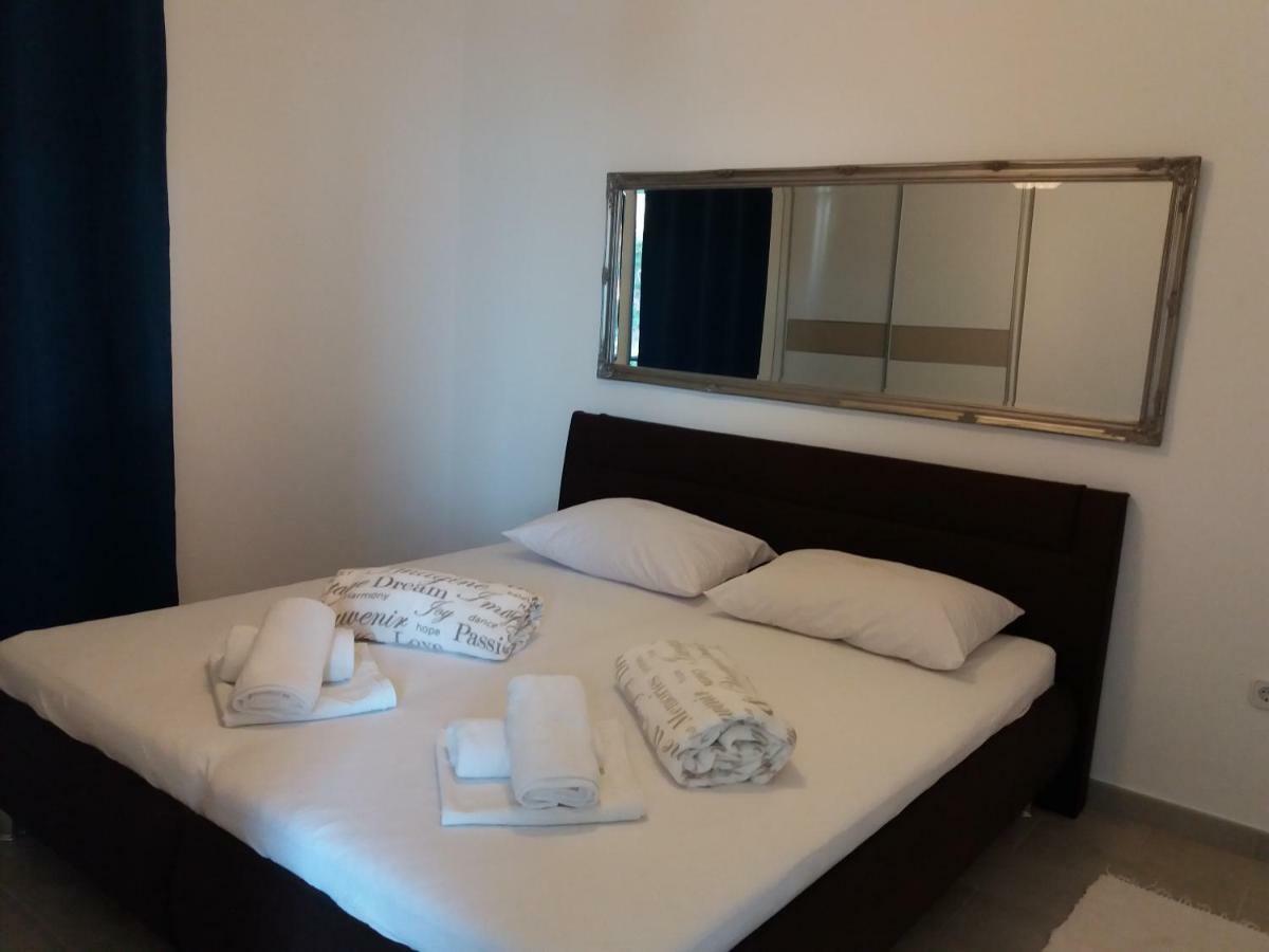 Apartments Marija ดูกีรัท ภายนอก รูปภาพ